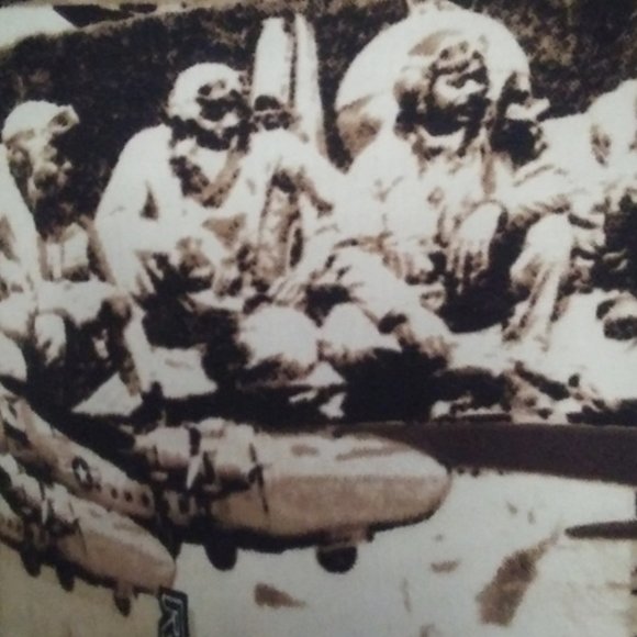 Rocawear-Tuskegee Airmen WW2 (Rare) - Picture 6 of 8